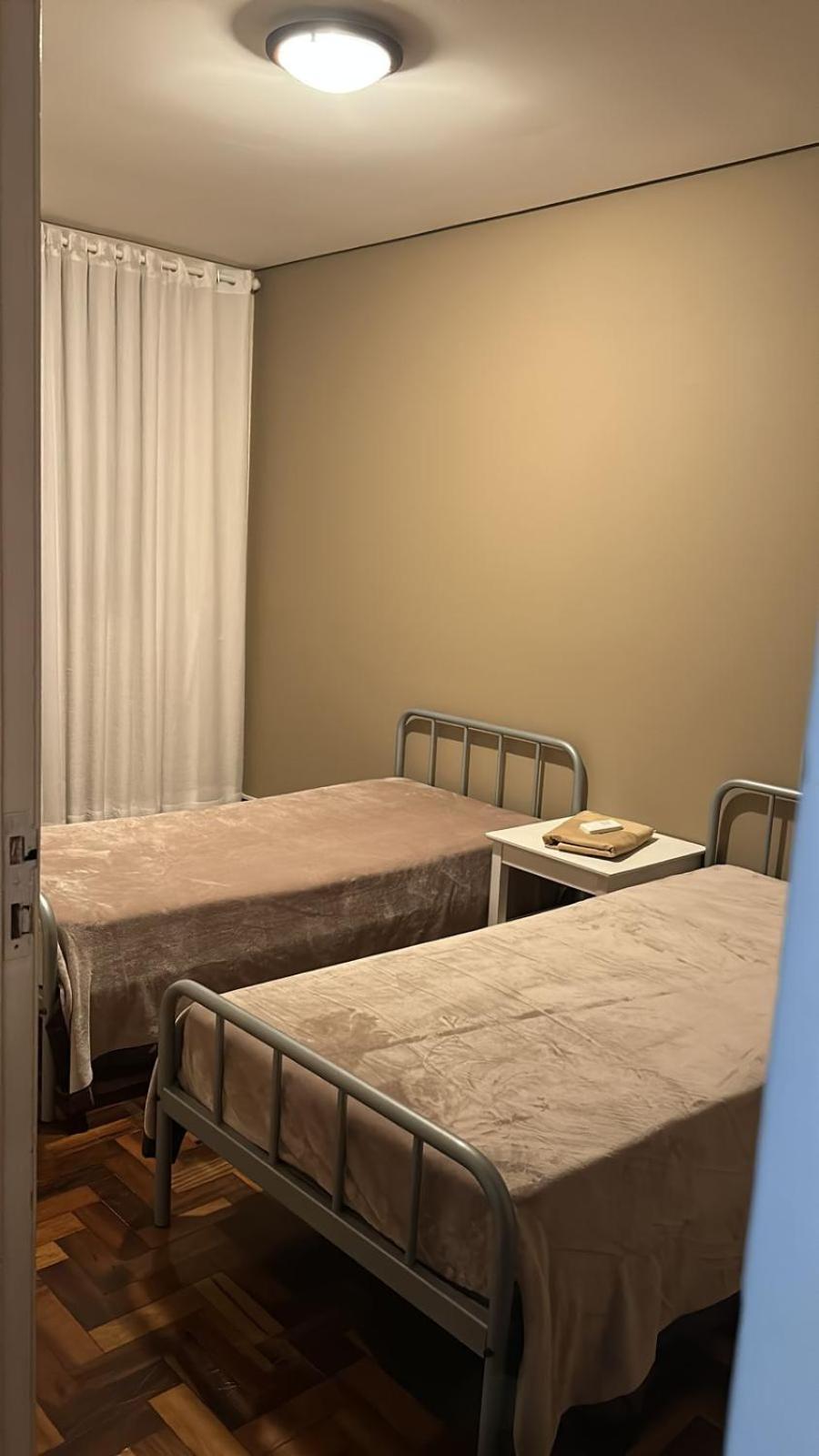 Apartamento Apto 2 Quartos Sofá Cama Até 5 Pessoas - Avenida Carlos Gomes *