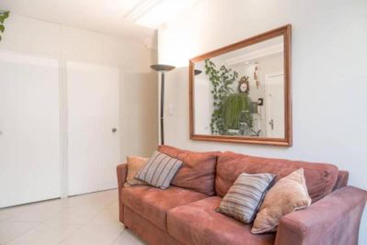 Apto 2 Quartos Sofá Cama Até 5 Pessoas - Avenida Carlos Gomes Apartamento *